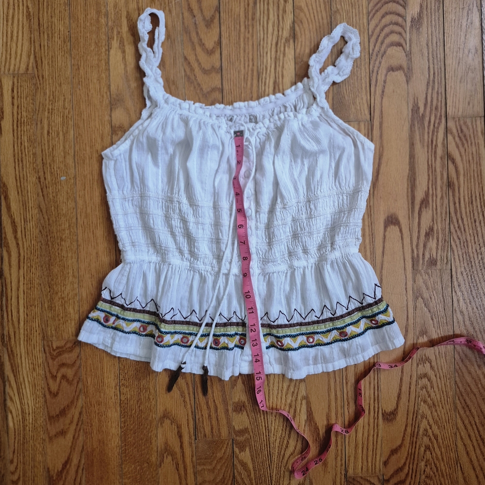 Boho Granola White Embroidered Women's Top Medium - Picture 8 of 9